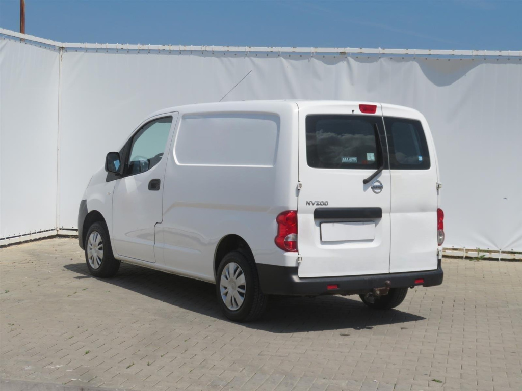 Nissan NV200