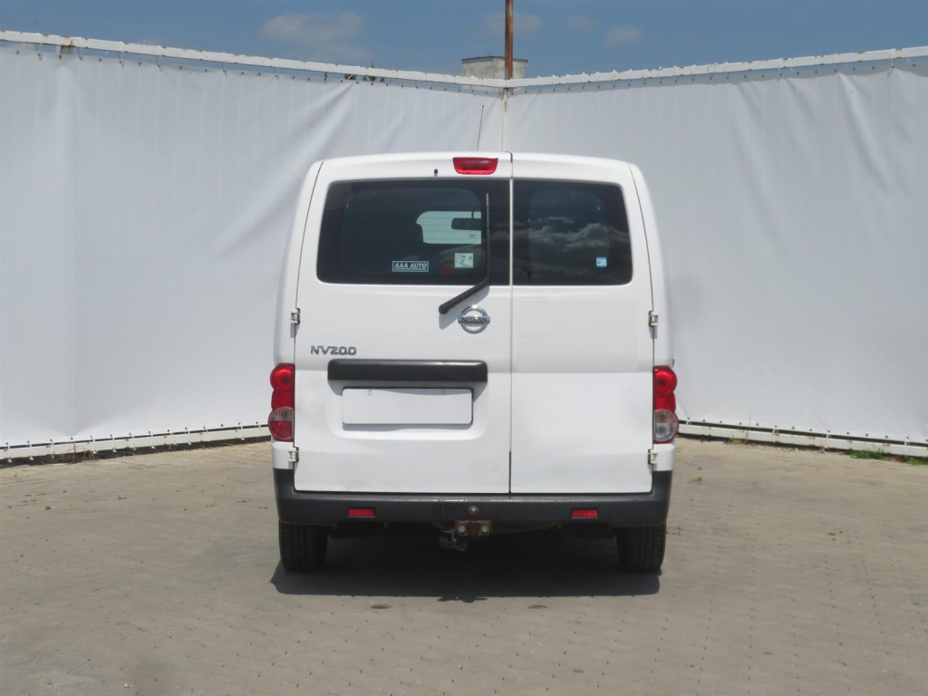 Nissan NV200