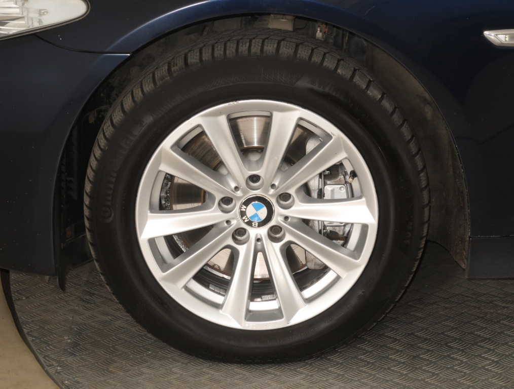 BMW 5