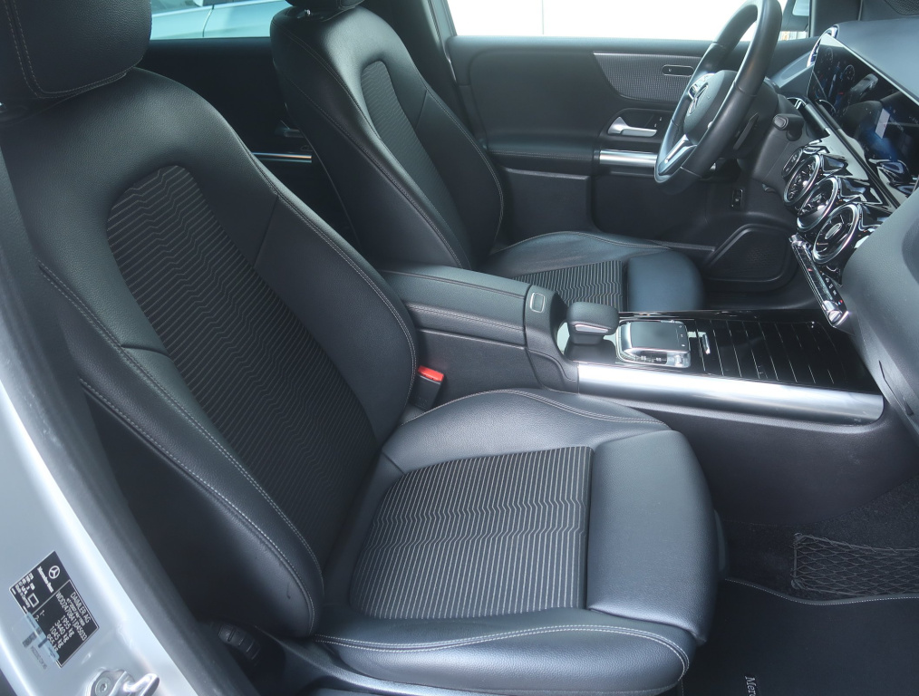 Mercedes-Benz B