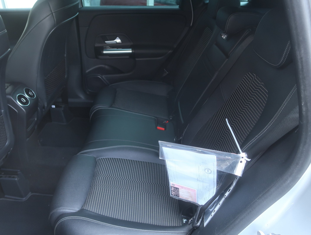 Mercedes-Benz B