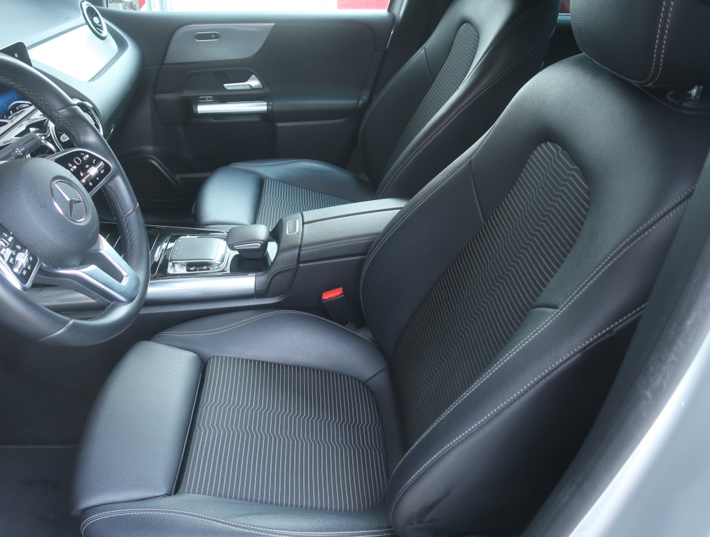Mercedes-Benz B