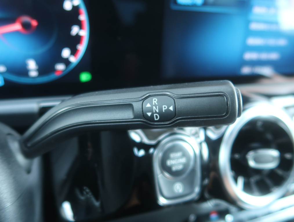 Mercedes-Benz B