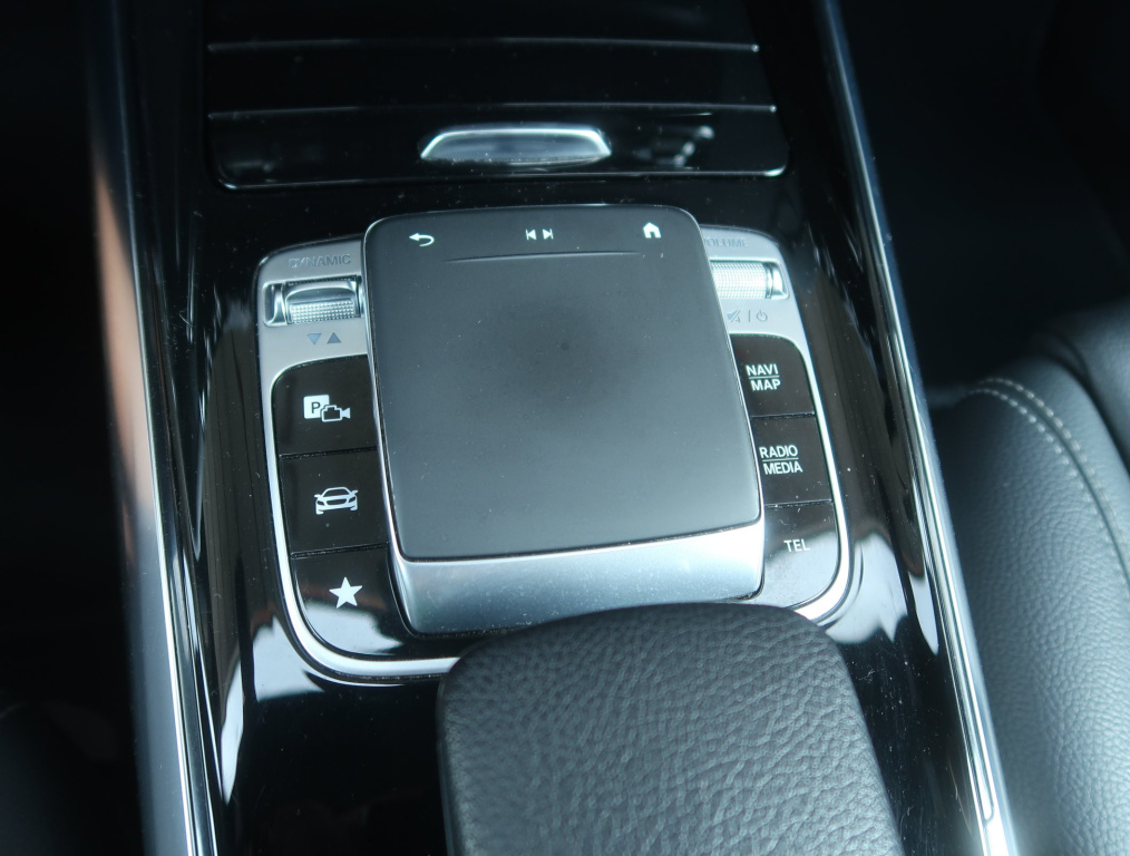 Mercedes-Benz B