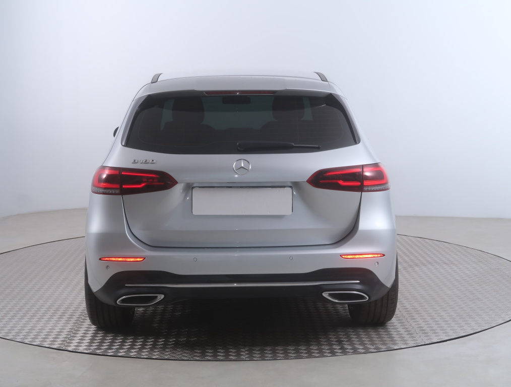 Mercedes-Benz B