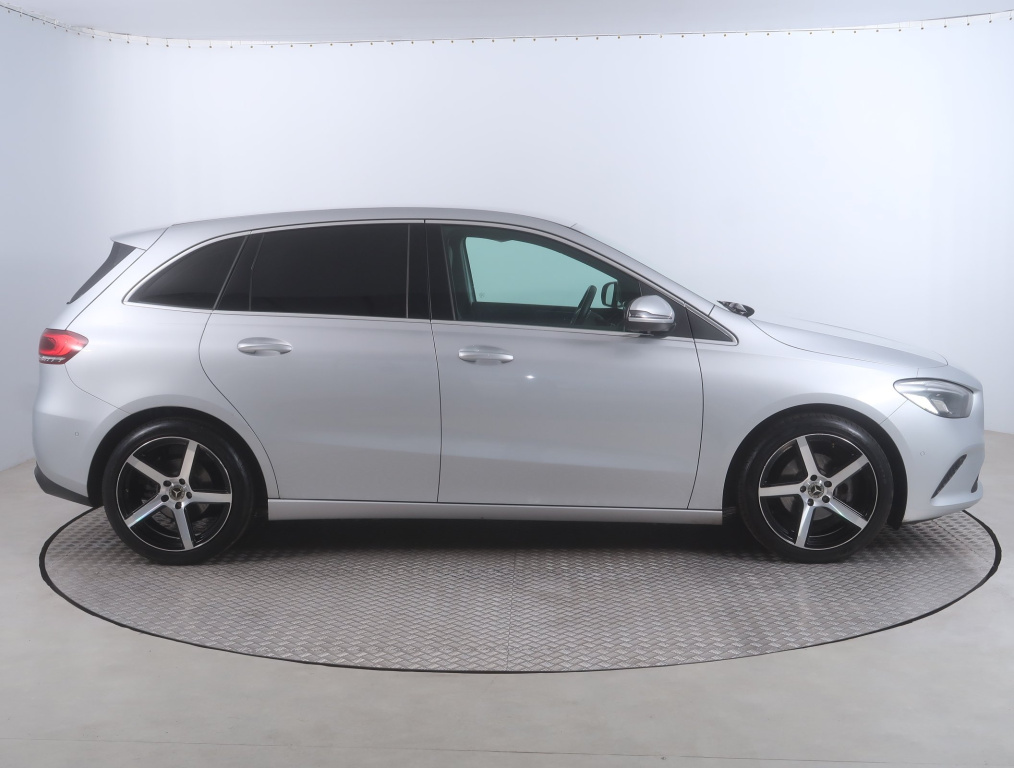 Mercedes-Benz B