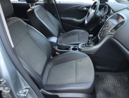 Opel Astra 2011