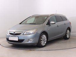 Opel Astra 2011