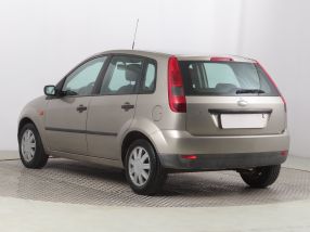 Ford Fiesta - 2004