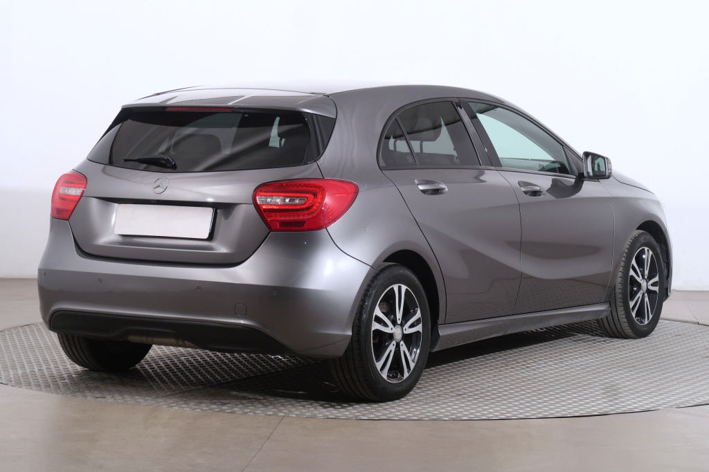 Mercedes-Benz A
