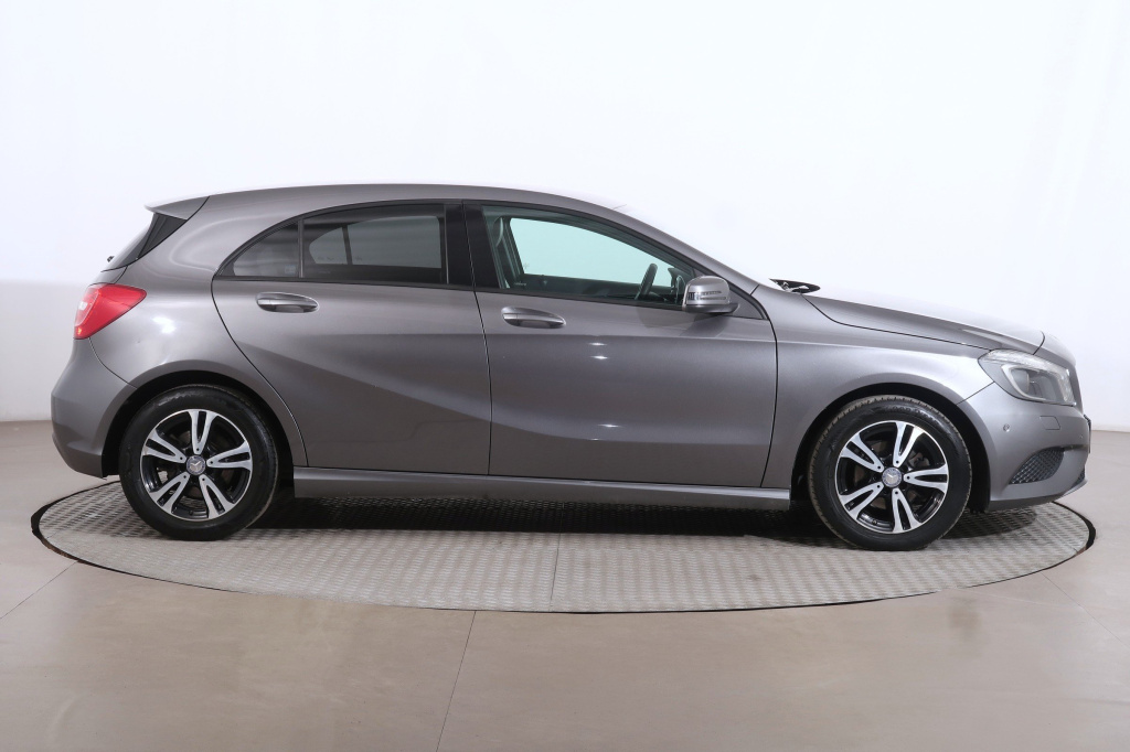 Mercedes-Benz A