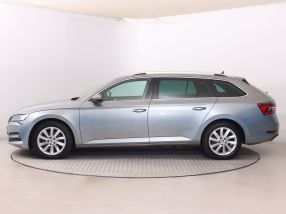 Skoda Superb - 2021