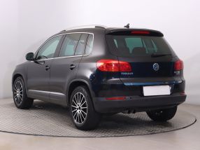 Volkswagen Tiguan - 2014