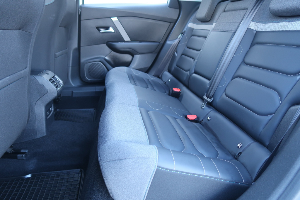 Citroen C4 X