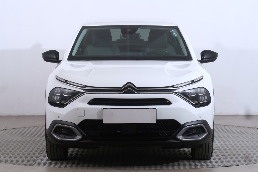 Citroen C4 X