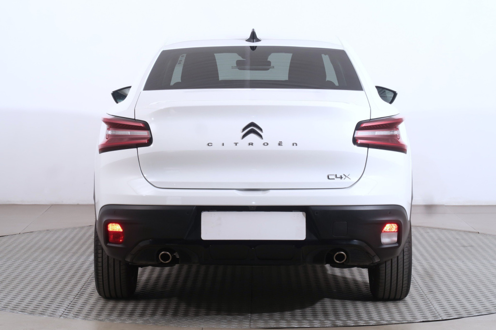 Citroen C4 X