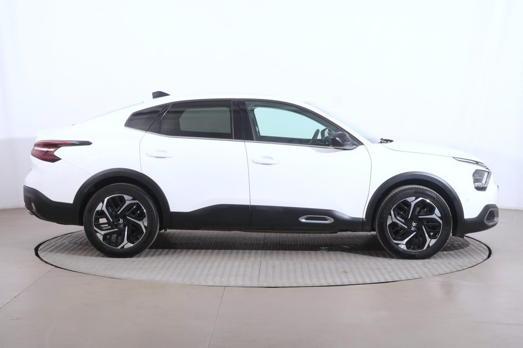 Citroen C4 X