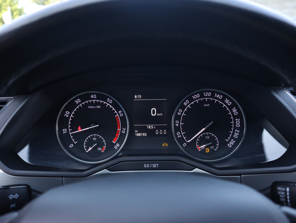 Škoda Superb