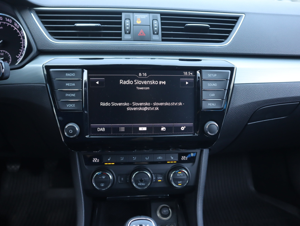 Škoda Superb