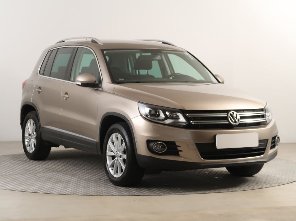 Volkswagen Tiguan - 2014