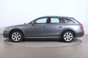 Audi Allroad A4 - 2013
