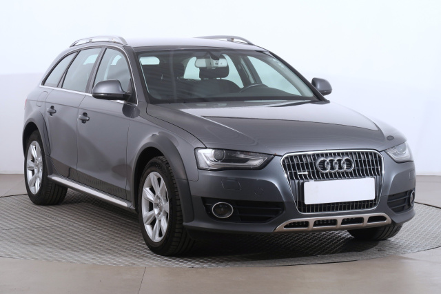 Audi A4 Allroad 2013