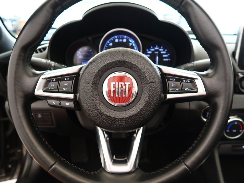 Fiat 124 Spider
