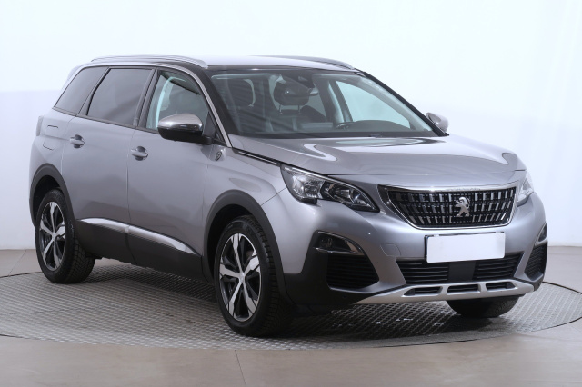 Peugeot 5008 2020