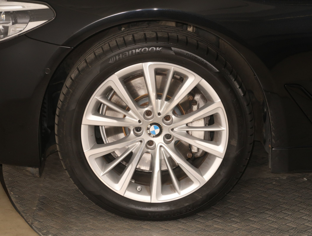 BMW 5