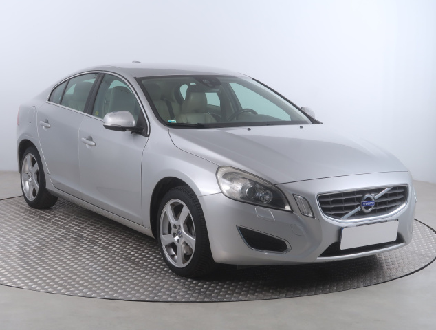 Volvo S60 2011