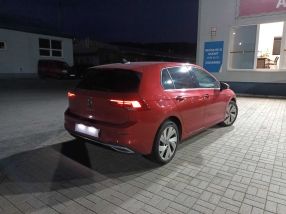 Volkswagen Golf - 2022