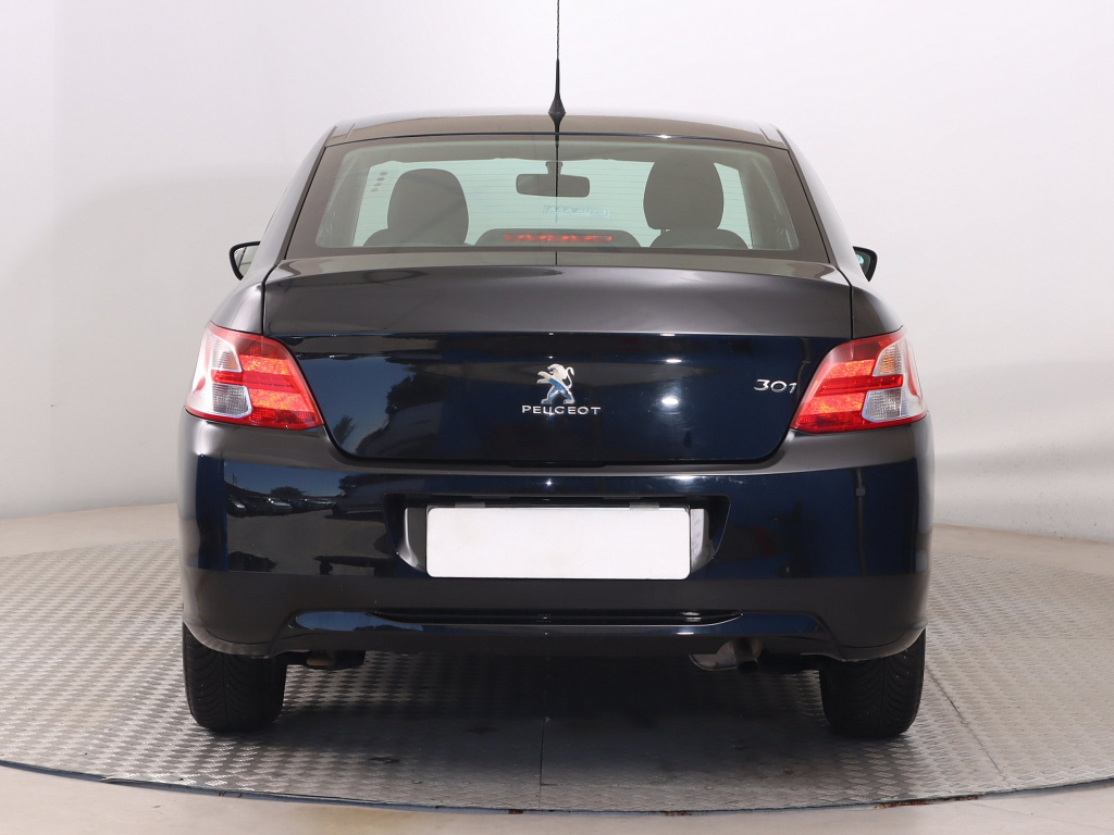 Peugeot 301