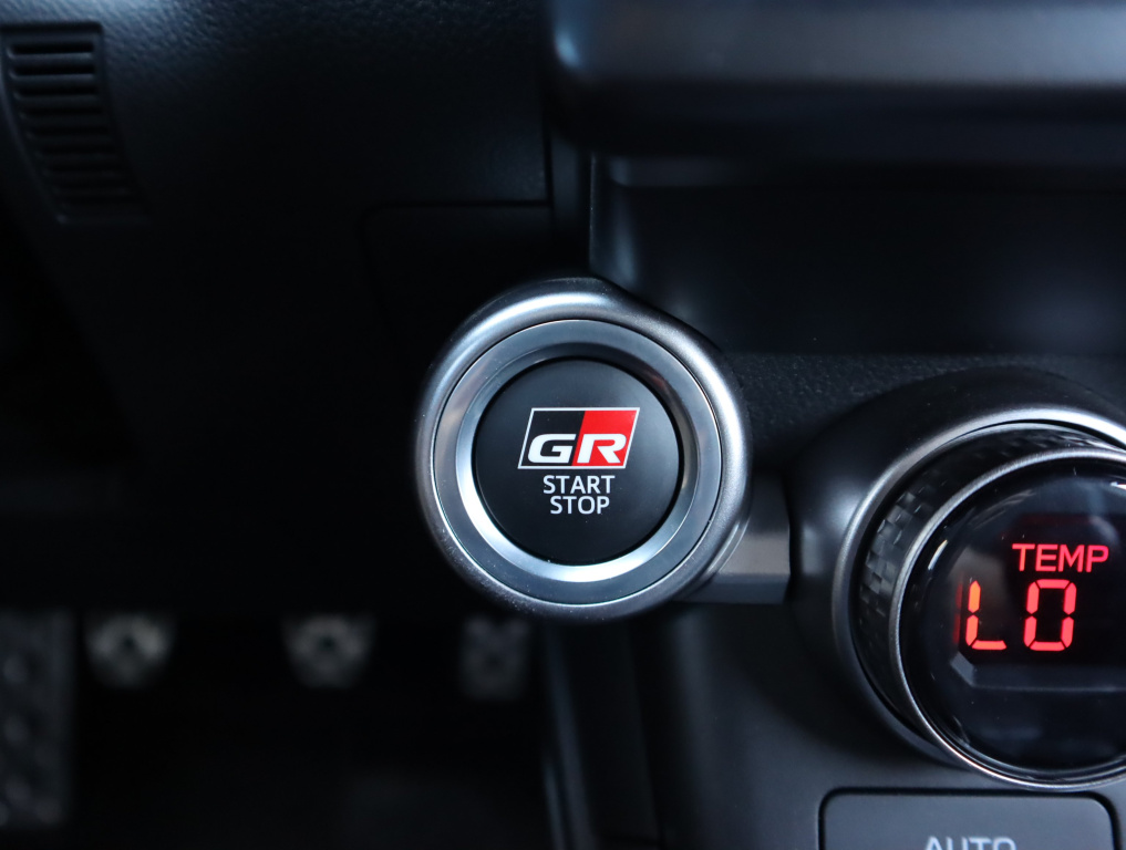Toyota GR 86