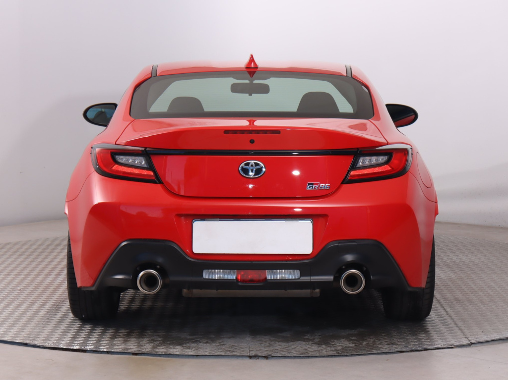 Toyota GR 86