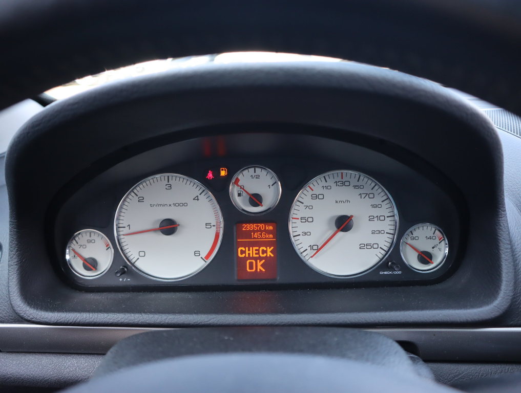 Peugeot 407