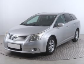 Toyota Avensis - 2010