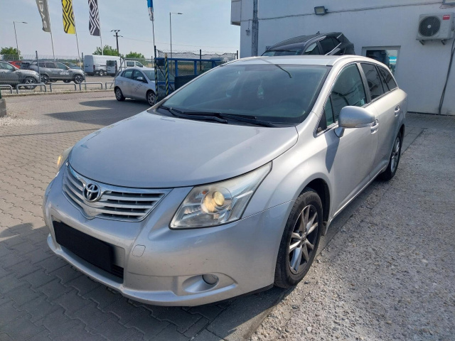 Toyota Avensis 2010