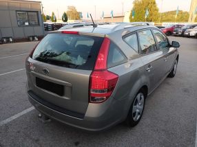 Kia Ceed - 2012