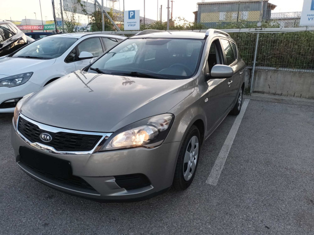 Kia Ceed 2012