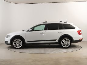 Skoda Octavia Scout - 2016