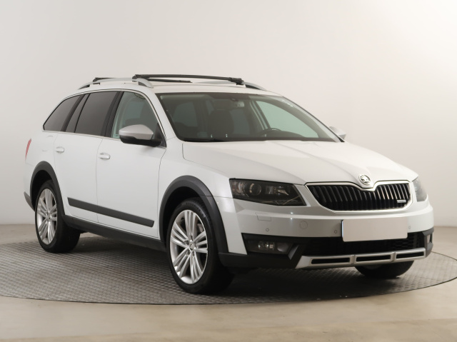 Škoda Octavia Scout 2016