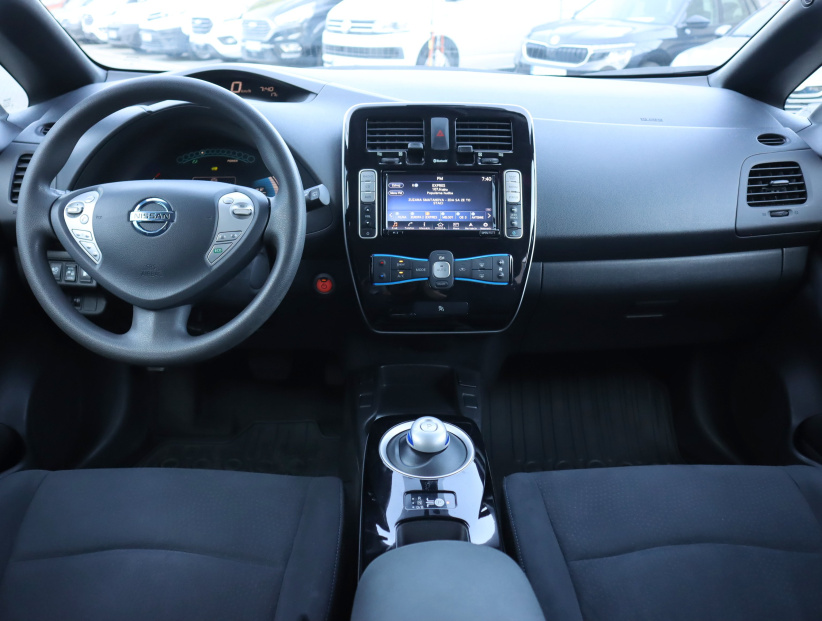 Nissan Leaf, 2017