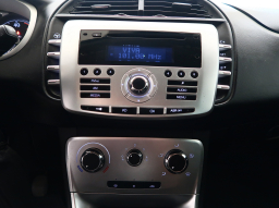 Lancia Delta 2012