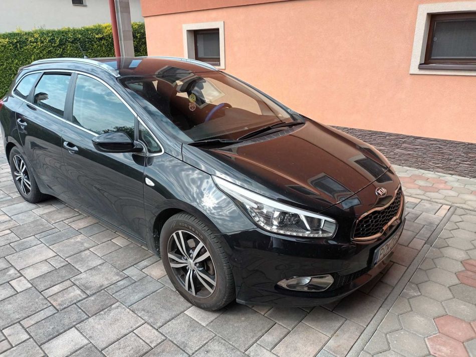 Kia Ceed - 2015