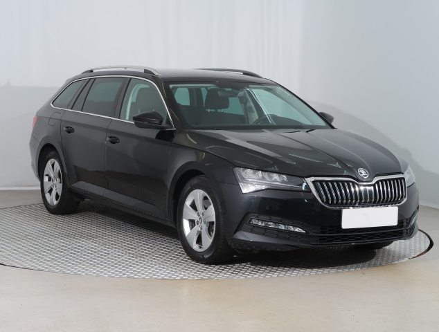 Škoda Superb 2022