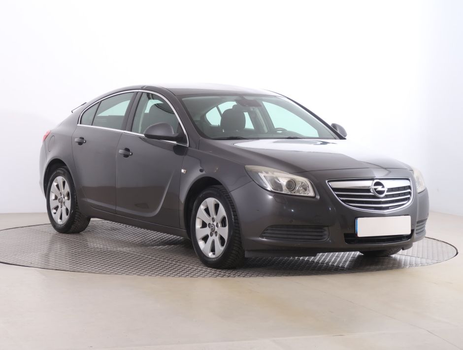Opel Insignia - 2012