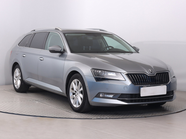 Škoda Superb 2017
