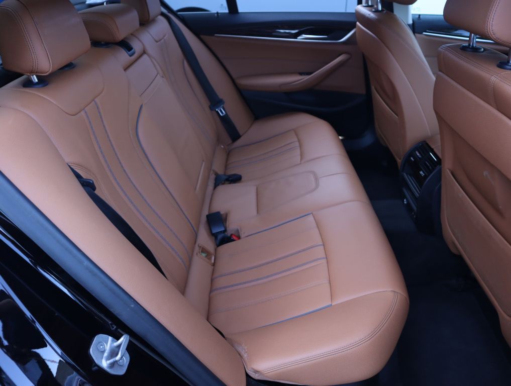 BMW 5