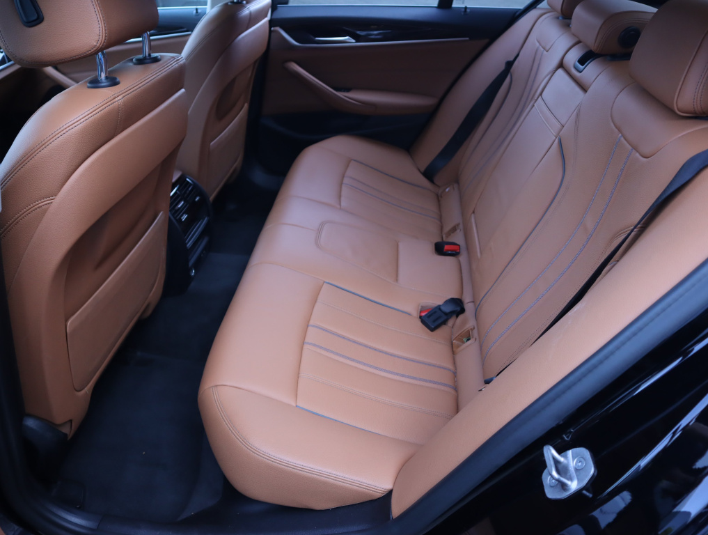 BMW 5