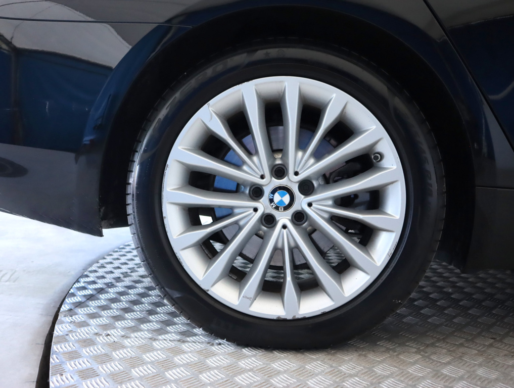 BMW 5